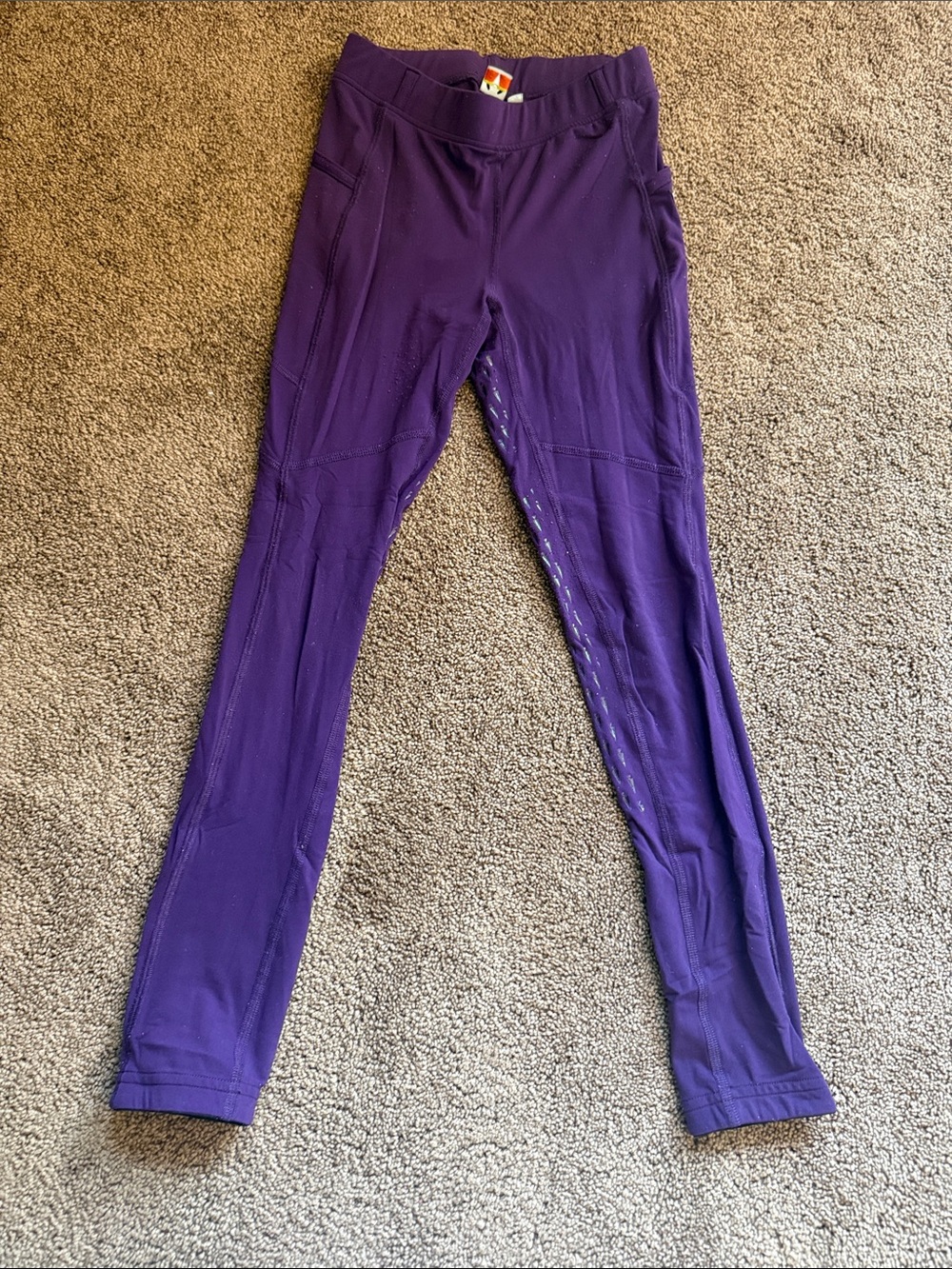 Girls Kerrits riding leggings